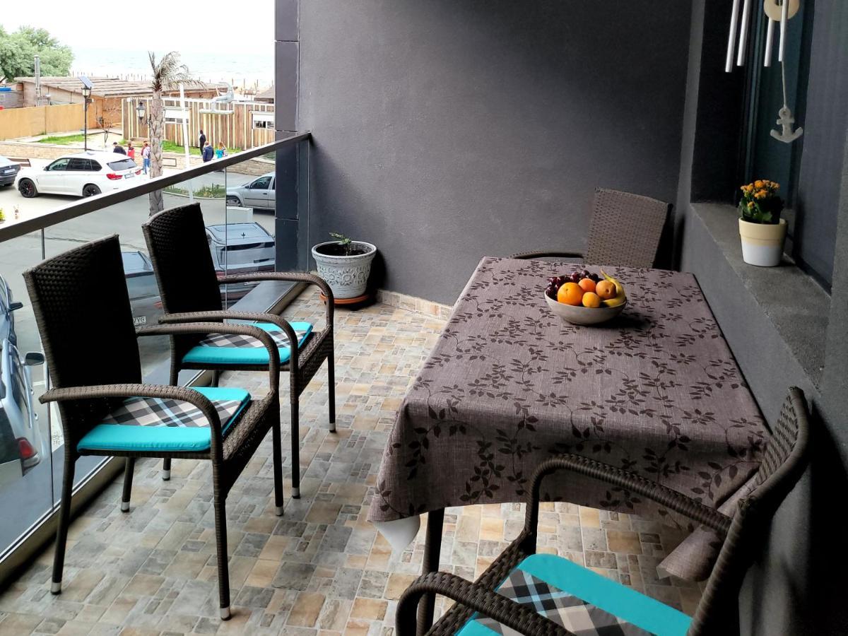 Zen Garden Apartament De Lux Nou Pe Malul Marii Konstanca Kültér fotó