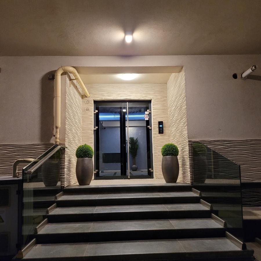 Zen Garden Apartament De Lux Nou Pe Malul Marii Konstanca Kültér fotó